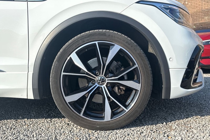 2022 (22) VOLKSWAGEN TIGUAN 2.0 TSI 4Motion R-Line 5dr DSG 5132921