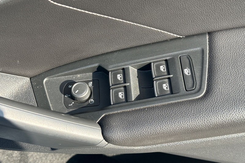 2022 (22) VOLKSWAGEN TIGUAN 2.0 TSI 4Motion R-Line 5dr DSG 5132926