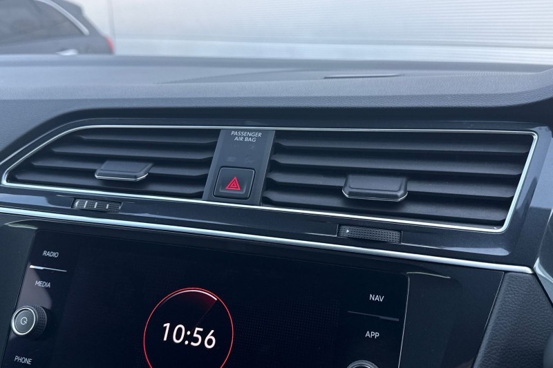 2022 (22) VOLKSWAGEN TIGUAN 2.0 TSI 4Motion R-Line 5dr DSG 5132941