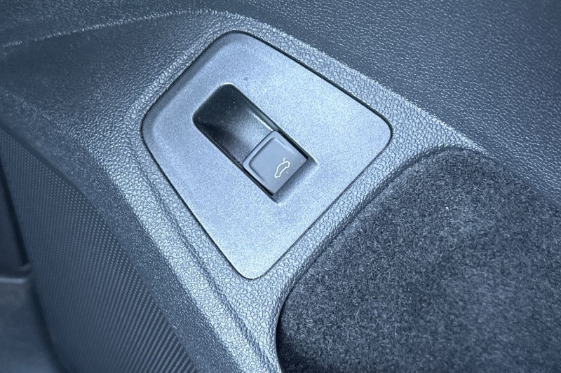 2022 (22) VOLKSWAGEN TIGUAN 2.0 TSI 4Motion R-Line 5dr DSG 5132956