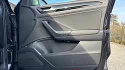 2022 (22) VOLKSWAGEN T-ROC 2.0 TSI 4MOTION R 5dr DSG 5204259