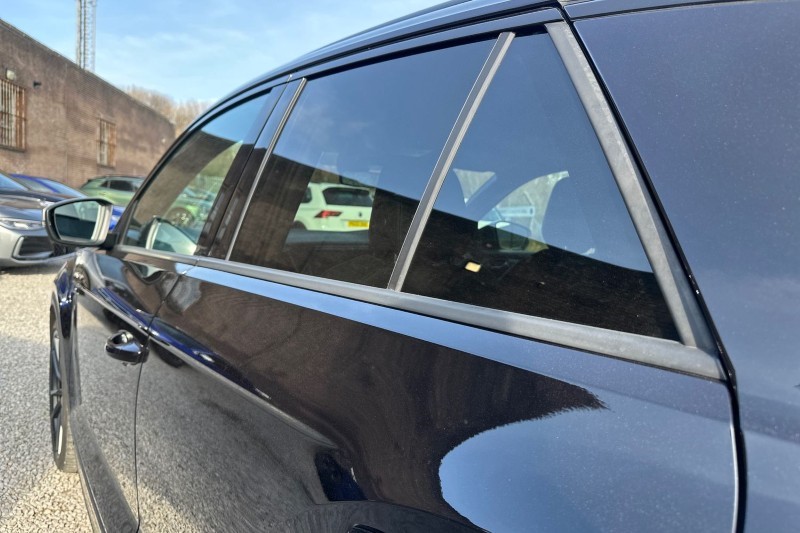 2022 (22) VOLKSWAGEN T-ROC 2.0 TSI 4MOTION R 5dr DSG 5204283