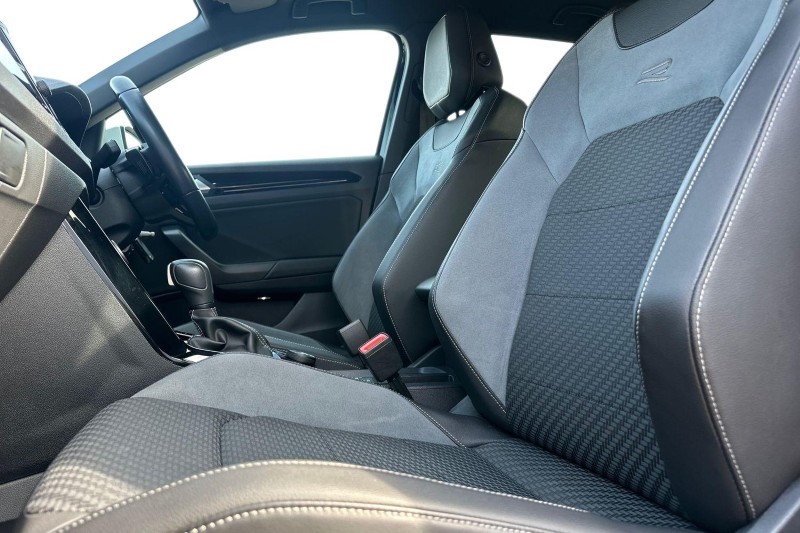 2022 (22) VOLKSWAGEN T-ROC 2.0 TSI 4MOTION R 5dr DSG 5204251