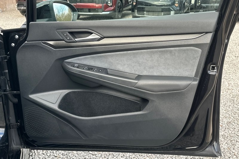 2024 (73) VOLKSWAGEN GOLF 2.0 TDI 150 R-Line 5dr DSG 5177268