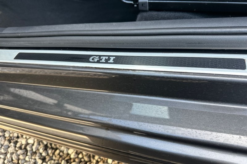 2022 (22) VOLKSWAGEN UP 1.0 115PS Up GTI 5dr 5164712