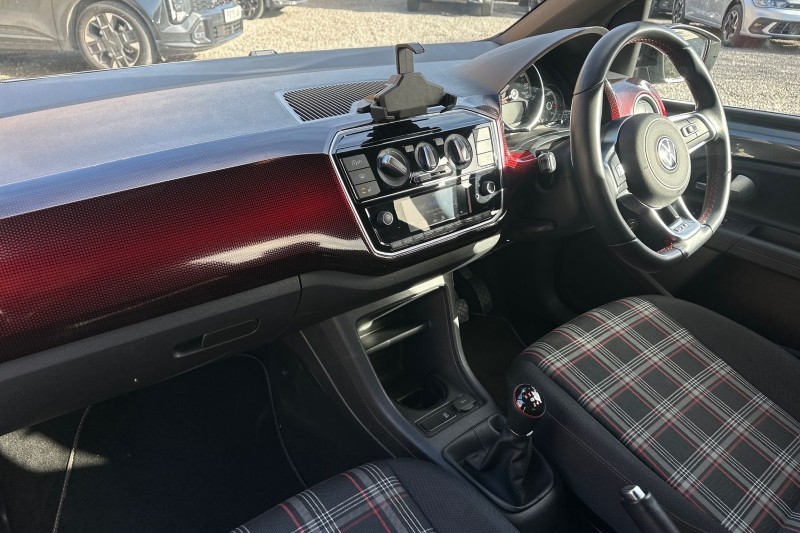 2022 (22) VOLKSWAGEN UP 1.0 115PS Up GTI 5dr 5164703