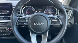 2024 (24) KIA CEED 1.5T GDi ISG 138 3 5dr 5189232