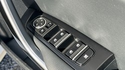 2024 (24) KIA CEED 1.5T GDi ISG 138 3 5dr 5189228