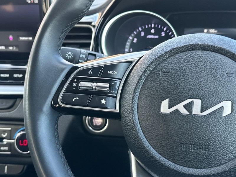 2024 (24) KIA CEED 1.5T GDi ISG 138 3 5dr 5189233