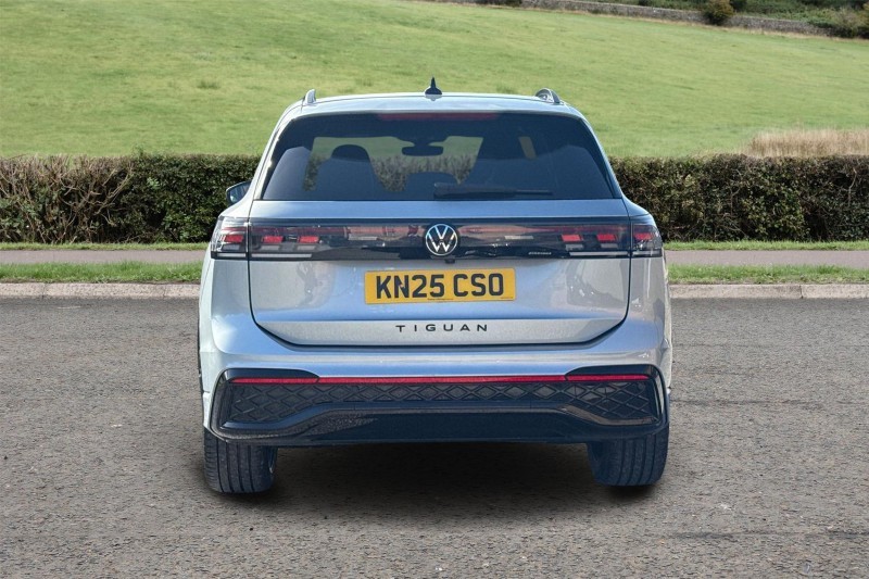 2025 (25) VOLKSWAGEN TIGUAN 1.5 TSI 272 eHybrid R-Line 5dr DSG 5164762