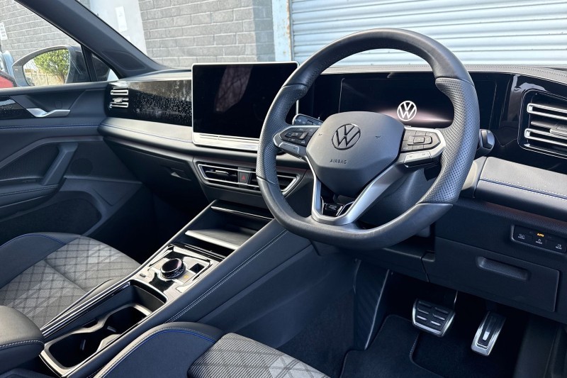 2025 (25) VOLKSWAGEN TIGUAN 1.5 TSI 272 eHybrid R-Line 5dr DSG 5164767