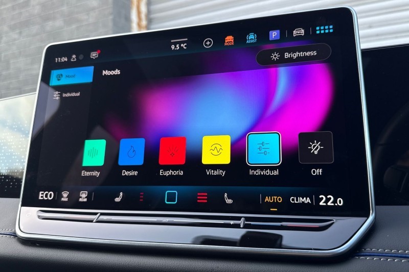 2025 (25) VOLKSWAGEN TIGUAN 1.5 TSI 272 eHybrid R-Line 5dr DSG 5164800