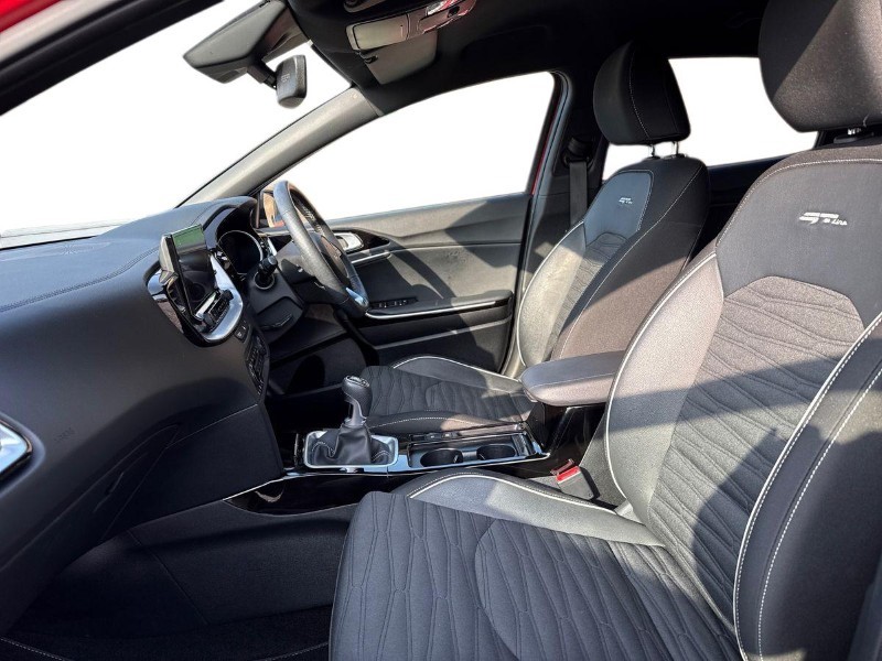 2024 (73) KIA XCEED 1.5T GDi ISG GT-Line 5dr 5196846