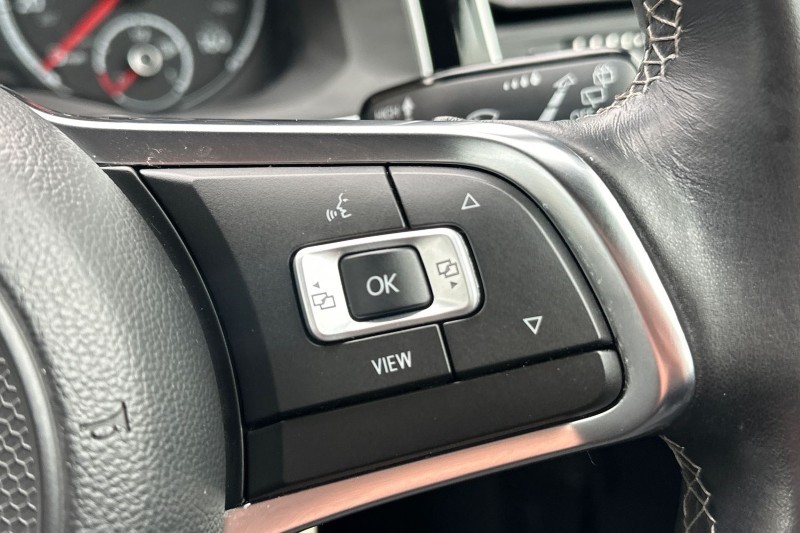 2019 (69) VOLKSWAGEN POLO 1.0 TSI 95 R-Line 5dr 5160363