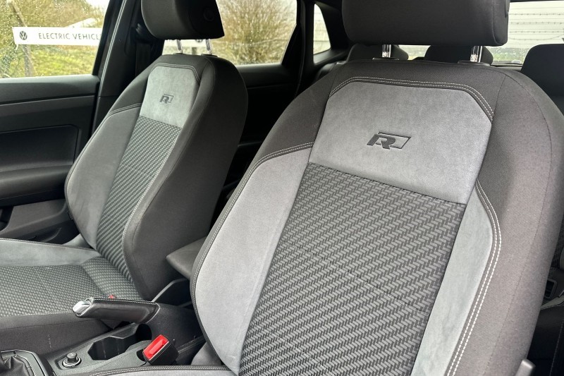 2019 (69) VOLKSWAGEN POLO 1.0 TSI 95 R-Line 5dr 5160372