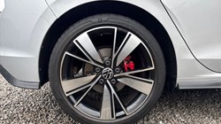 2021 (21) VOLKSWAGEN GOLF 2.0 TDI 200 GTD 5dr DSG 5157049