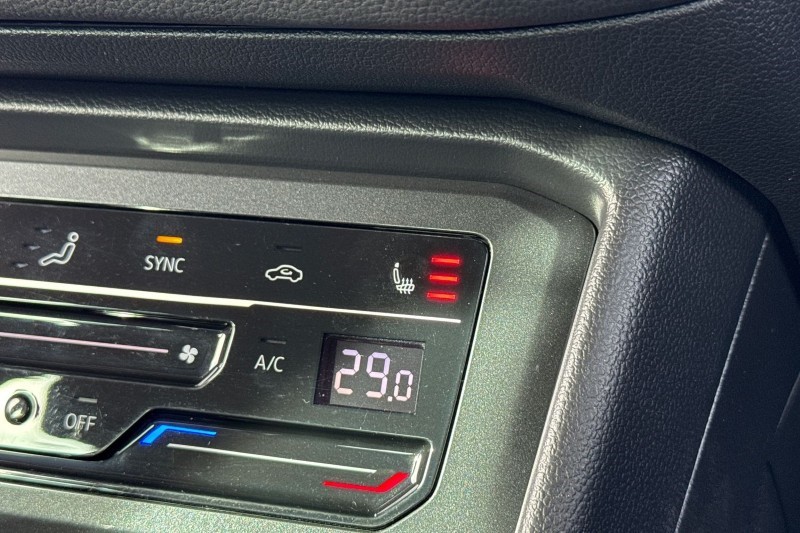 2023 (23) VOLKSWAGEN TIGUAN 1.5 TSI 150 R-Line 5dr DSG 5204430