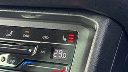 2023 (23) VOLKSWAGEN TIGUAN 1.5 TSI 150 R-Line 5dr DSG 5204430