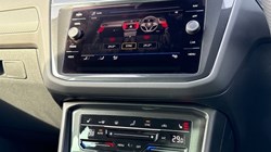 2023 (23) VOLKSWAGEN TIGUAN 1.5 TSI 150 R-Line 5dr DSG 5204428