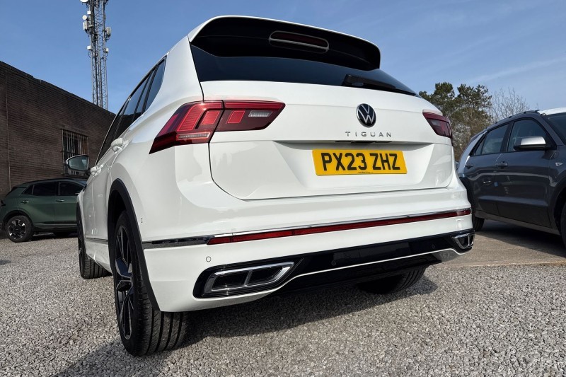 2023 (23) VOLKSWAGEN TIGUAN 1.5 TSI 150 R-Line 5dr DSG 5204443