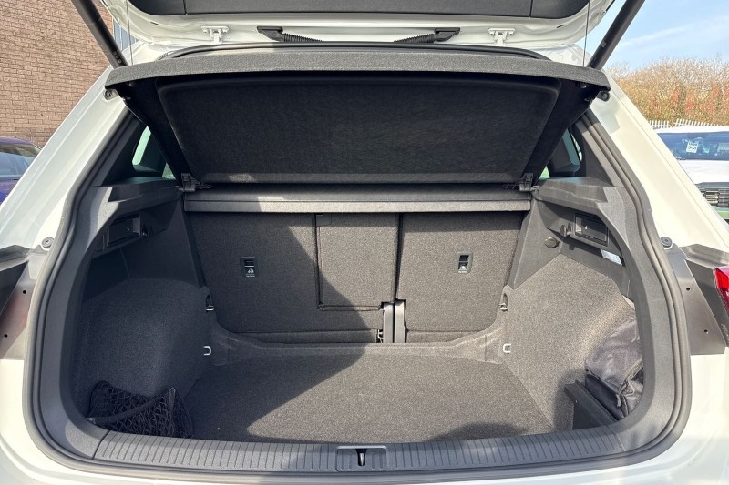 2023 (23) VOLKSWAGEN TIGUAN 1.5 TSI 150 R-Line 5dr DSG 5204436