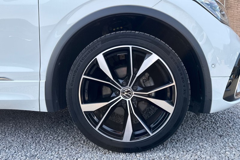 2023 (23) VOLKSWAGEN TIGUAN 1.5 TSI 150 R-Line 5dr DSG 5204411