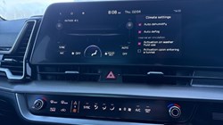 2024 (73) KIA SPORTAGE 1.6T GDi HEV GT-Line 5dr Auto 5256560