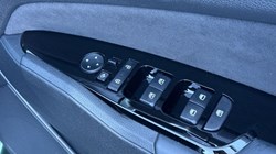 2024 (73) KIA SPORTAGE 1.6T GDi HEV GT-Line 5dr Auto 5256547