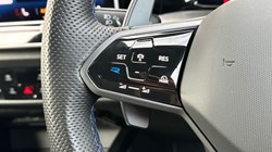 2025 (75) VOLKSWAGEN GOLF 2.0 TSI 333 R 4Motion 5dr DSG 5166983