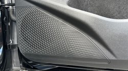 2025 (75) VOLKSWAGEN GOLF 2.0 TSI 333 R 4Motion 5dr DSG 5166977