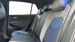 2025 (75) VOLKSWAGEN GOLF 2.0 TSI 333 R 4Motion 5dr DSG 5166969