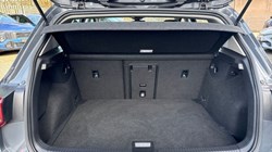 2020 (20) VOLKSWAGEN GOLF 1.5 eTSI 150 Life 5dr DSG 5189208
