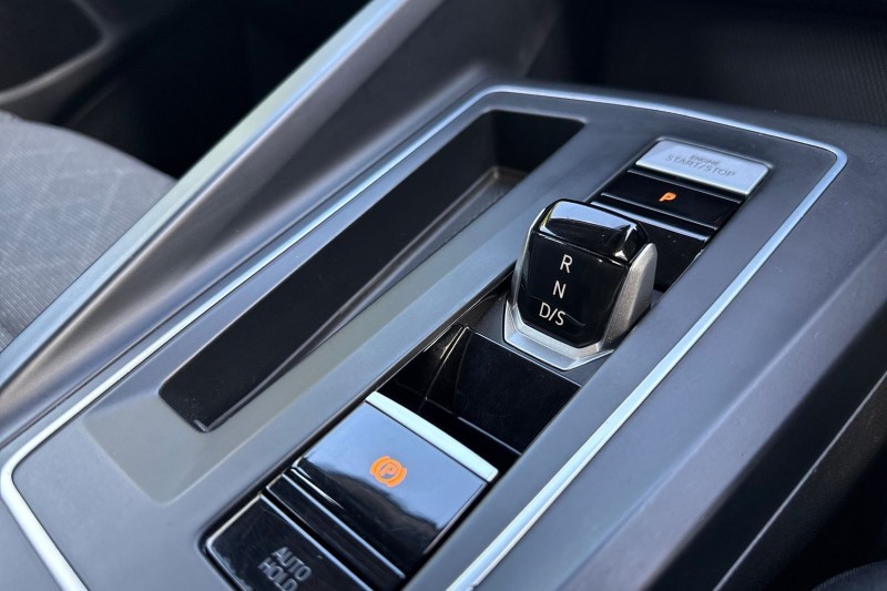 2020 (20) VOLKSWAGEN GOLF 1.5 eTSI 150 Life 5dr DSG 5189204