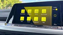 2020 (20) VOLKSWAGEN GOLF 1.5 eTSI 150 Life 5dr DSG 5189199