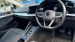 2020 (20) VOLKSWAGEN GOLF 1.5 eTSI 150 Life 5dr DSG 5189187