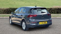 2020 (20) VOLKSWAGEN GOLF 1.5 eTSI 150 Life 5dr DSG 5189179