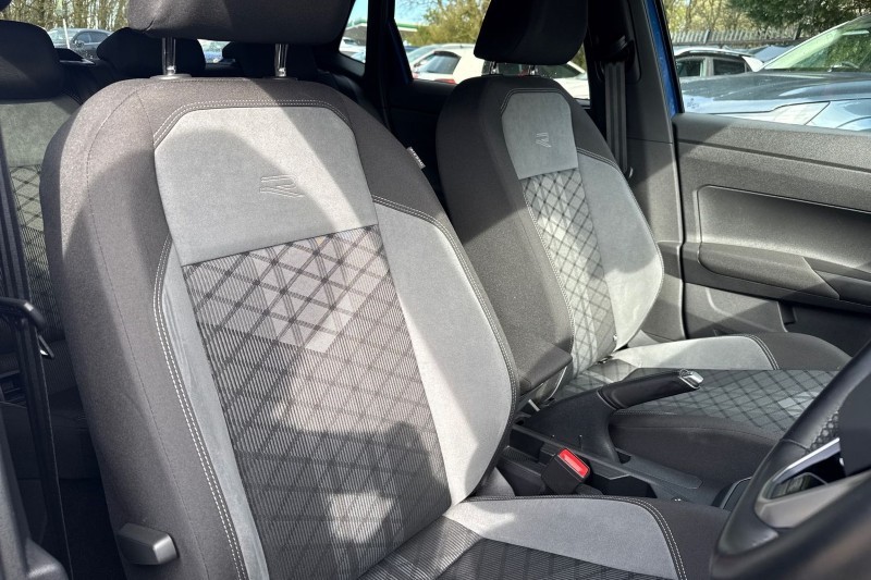 2022 (72) VOLKSWAGEN POLO 1.0 TSI 110 R-Line 5dr DSG 5217574