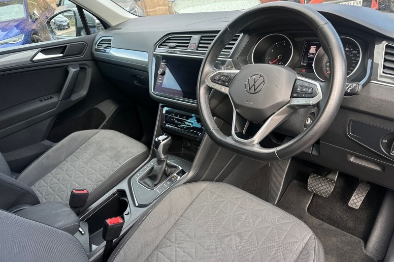 2021 (21) VOLKSWAGEN TIGUAN 1.5 TSI 150 Life 5dr DSG 5217531