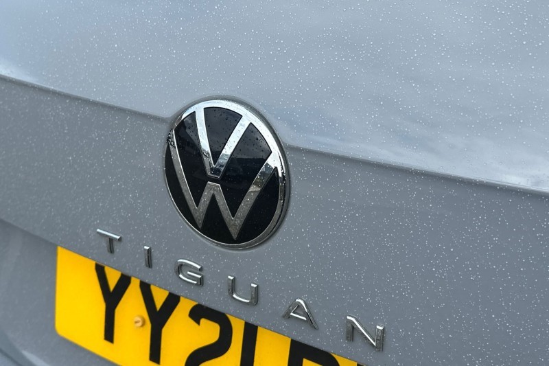 2021 (21) VOLKSWAGEN TIGUAN 1.5 TSI 150 Life 5dr DSG 5217557