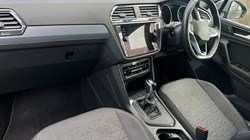 2021 (21) VOLKSWAGEN TIGUAN 1.5 TSI 150 Life 5dr DSG 5217551