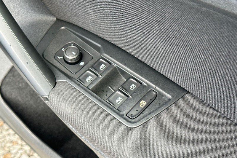 2021 (21) VOLKSWAGEN TIGUAN 1.5 TSI 150 Life 5dr DSG 5217534