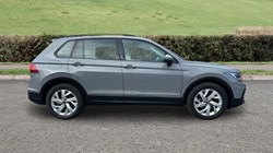 2021 (21) VOLKSWAGEN TIGUAN 1.5 TSI 150 Life 5dr DSG 5217526