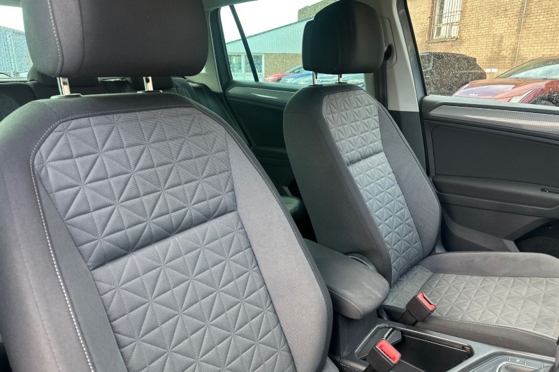 2021 (21) VOLKSWAGEN TIGUAN 1.5 TSI 150 Life 5dr DSG 5217537