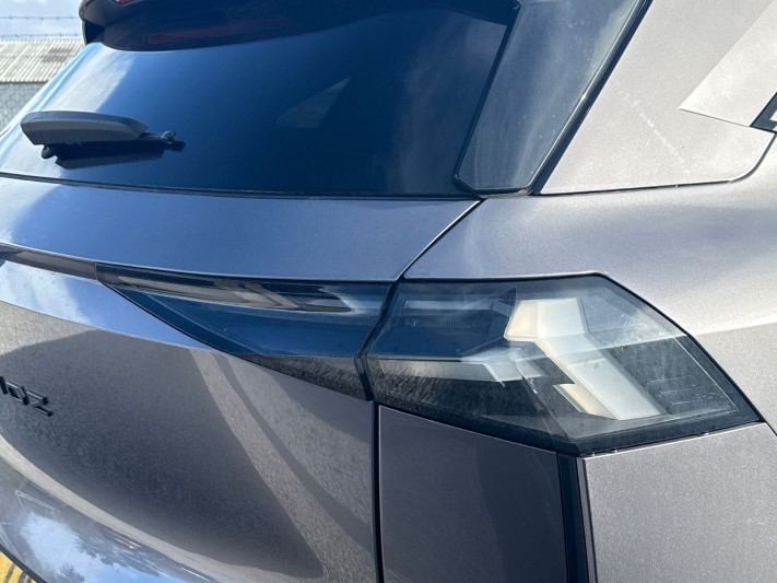 2024 (74) RENAULT SYMBIOZ 1.6 E-Tech FHEV 145 Iconic Esprit Alpine 5dr Auto 5178757