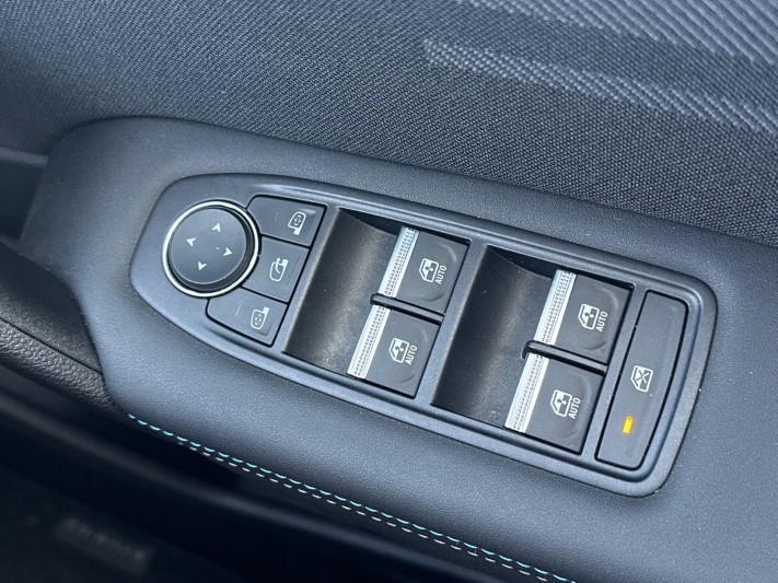 2024 (74) RENAULT SYMBIOZ 1.6 E-Tech FHEV 145 Iconic Esprit Alpine 5dr Auto 5178732