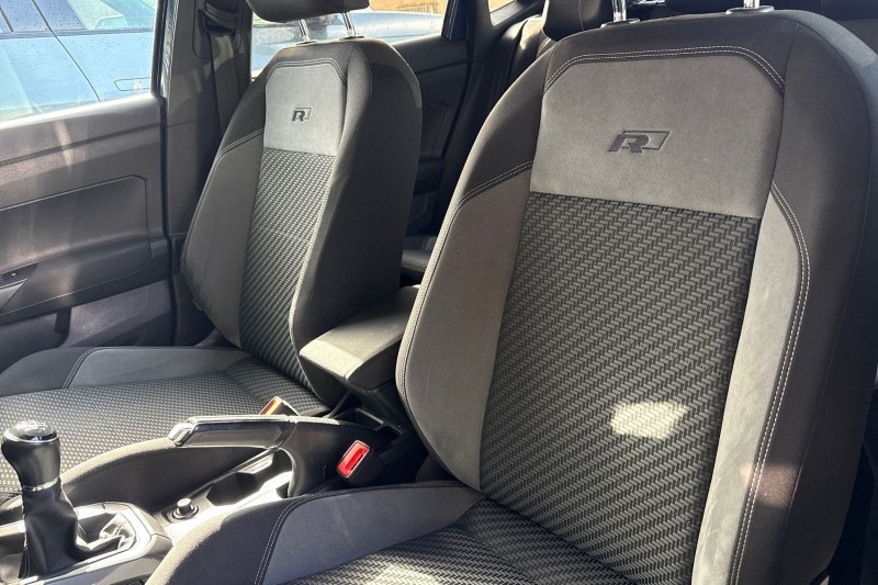 2019 (19) VOLKSWAGEN POLO 1.0 TSI 95 R-Line 5dr 5228144