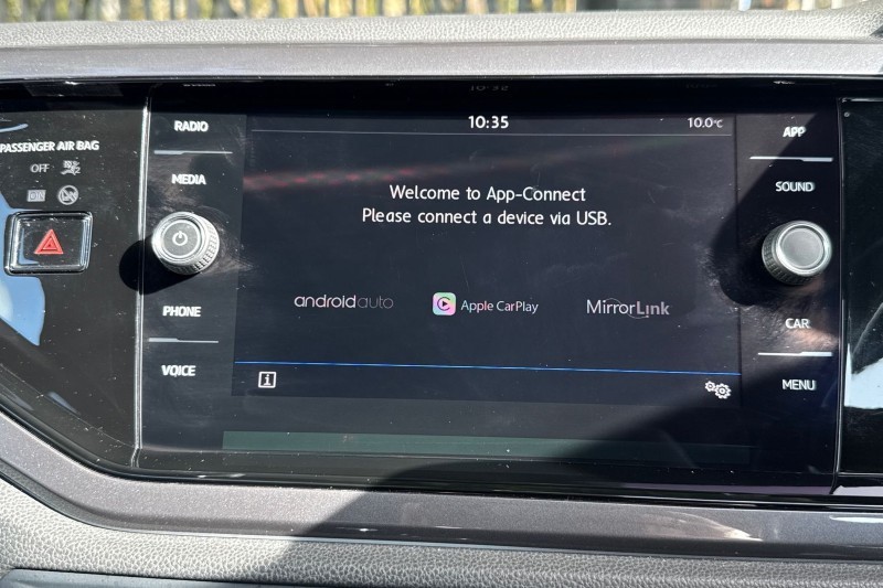 2019 (19) VOLKSWAGEN POLO 1.0 TSI 95 R-Line 5dr 5228140