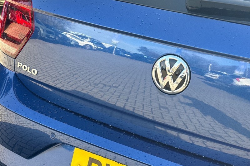 2019 (19) VOLKSWAGEN POLO 1.0 TSI 95 R-Line 5dr 5228152
