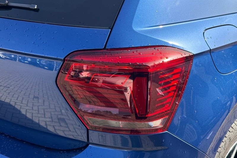 2019 (19) VOLKSWAGEN POLO 1.0 TSI 95 R-Line 5dr 5228150