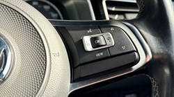 2019 (19) VOLKSWAGEN POLO 1.0 TSI 95 R-Line 5dr 5228136